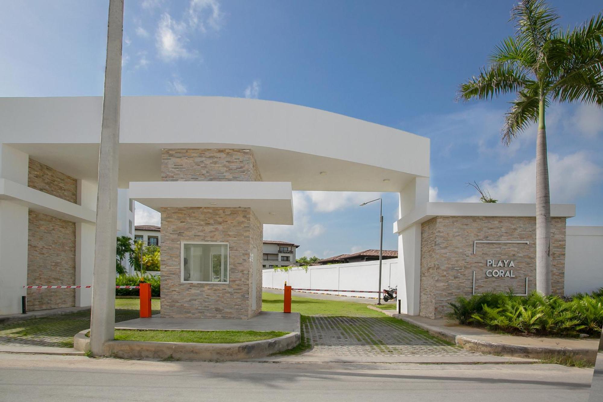 Destination Jelly / Playa Coral Condo Punta Cana Exterior photo